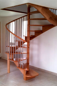 Escaliers sur mesure en bois
